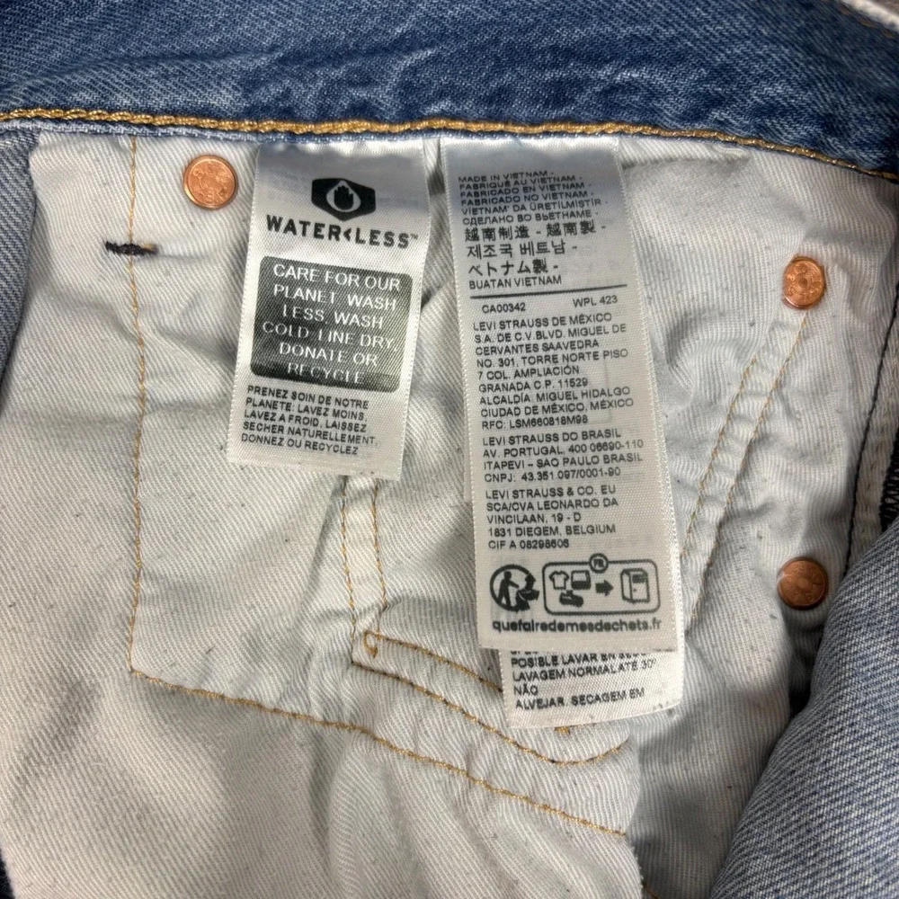 Levi's‎ Jeans Men 32x30 Blue 501 Original Fit Button Fly Light Wash Denim
